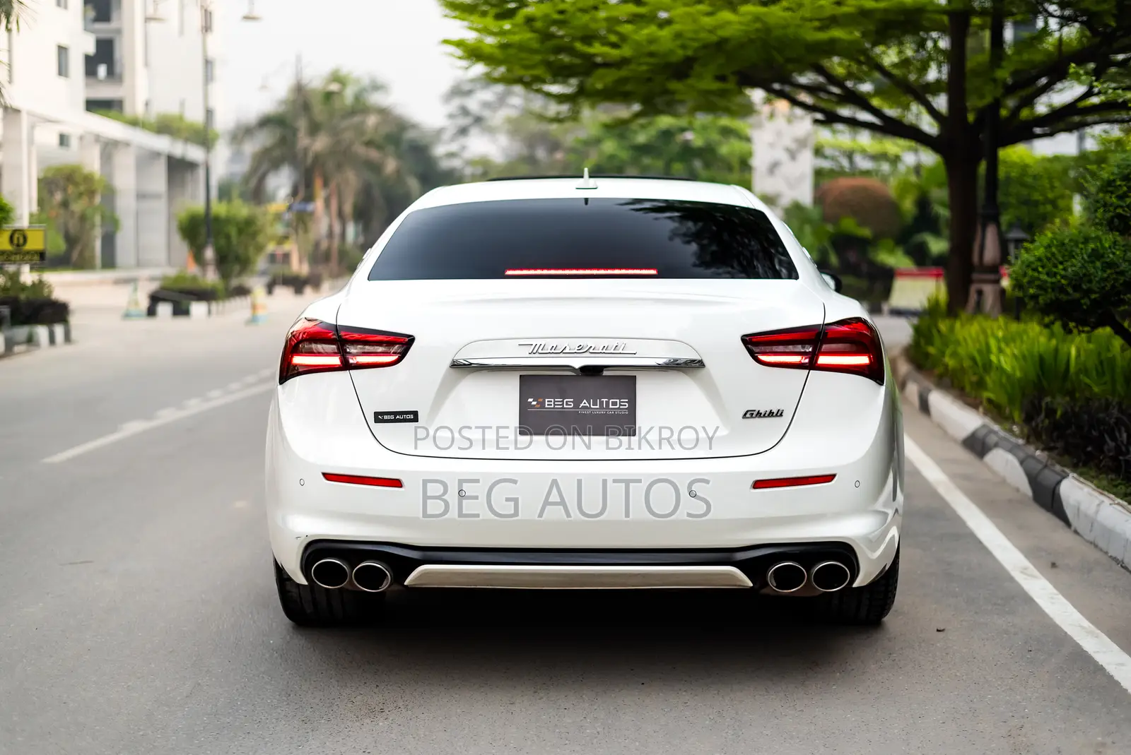 Maserati Ghibli 2021