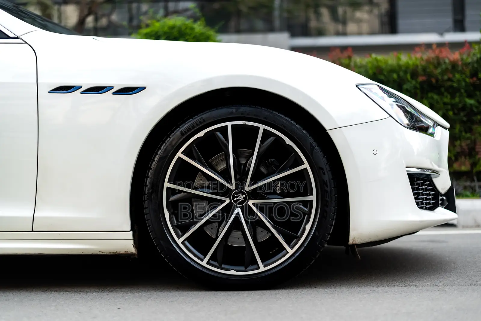 Maserati Ghibli 2021