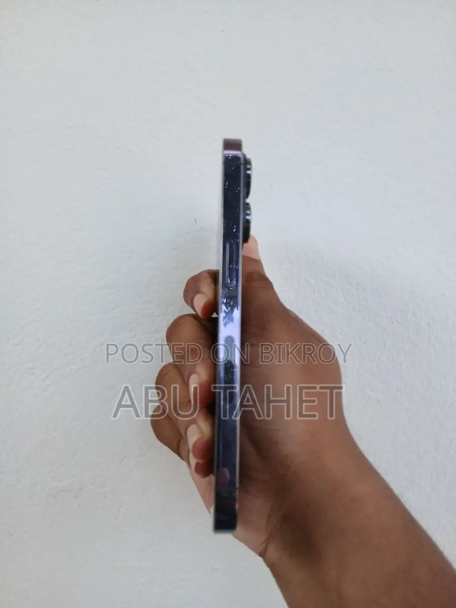 Apple iPhone 14 Pro . (Used)