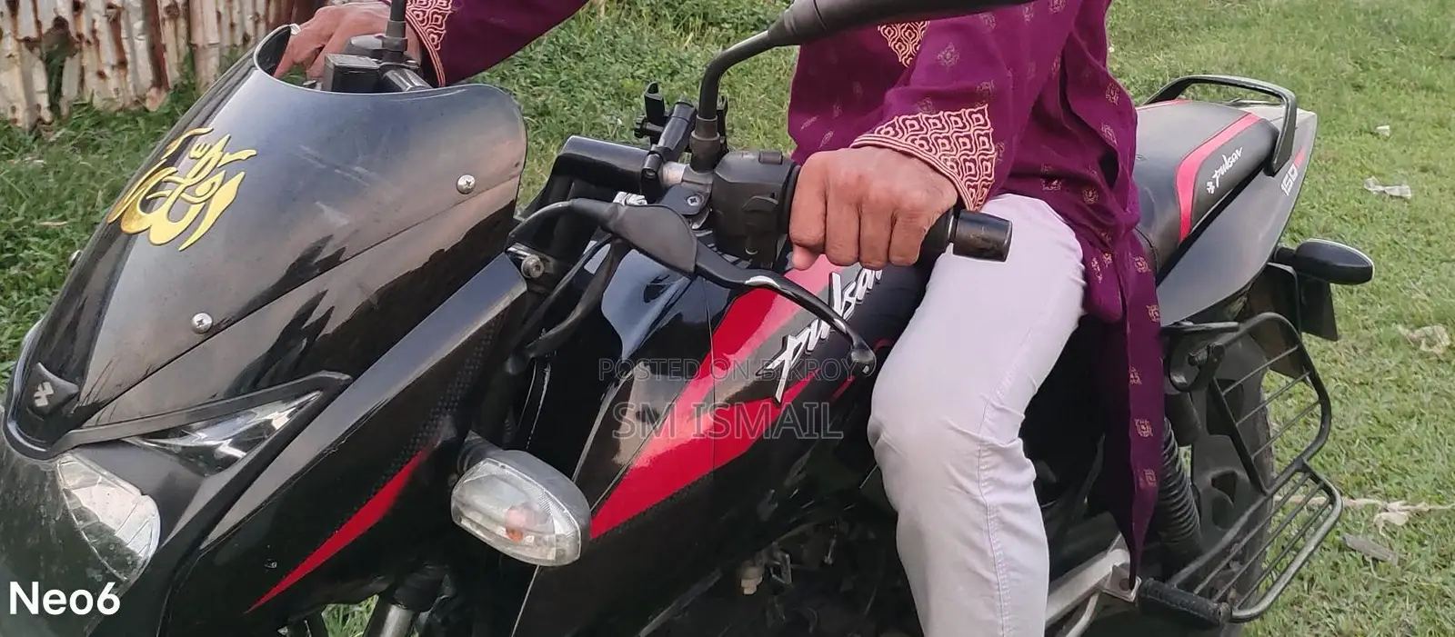 Bajaj Pulsar 150 . 2014