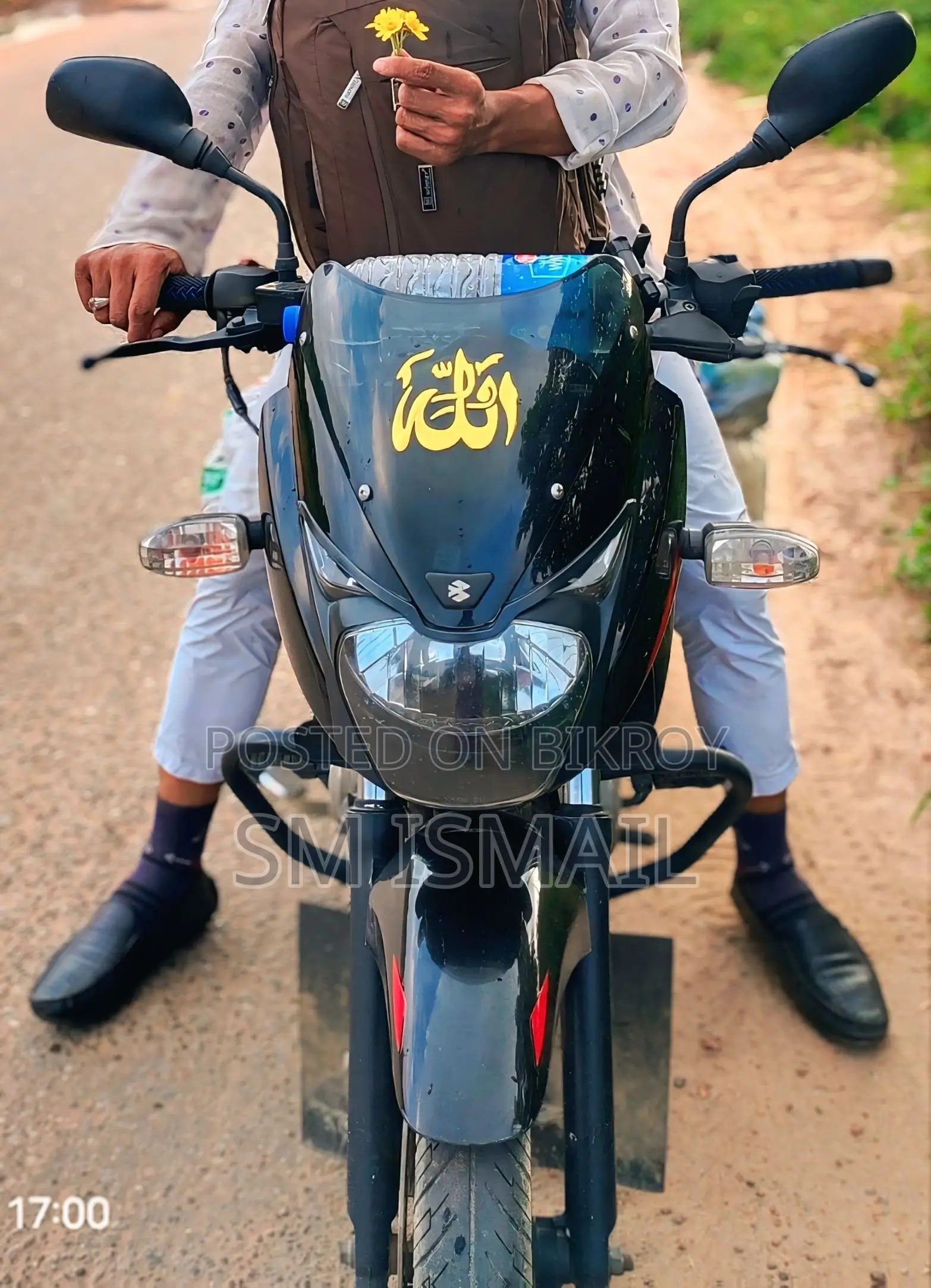 Bajaj Pulsar 150 . 2014