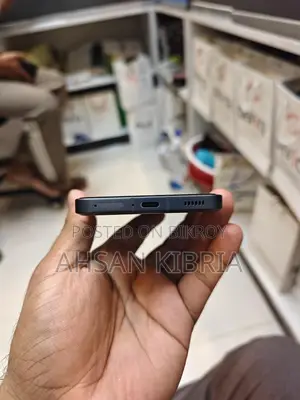Nothing Phone 2 (ব্যবহৃত)