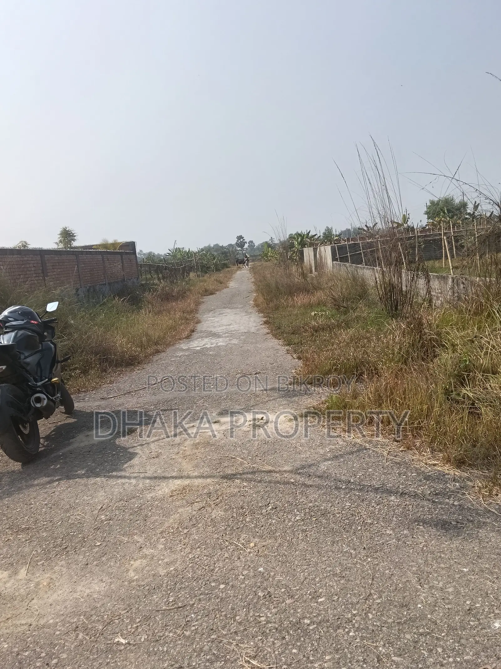 এক্সক্লুসিভ ল্যান্ড সেল ৩ কাঠা সেক্টর-১৭/এ
