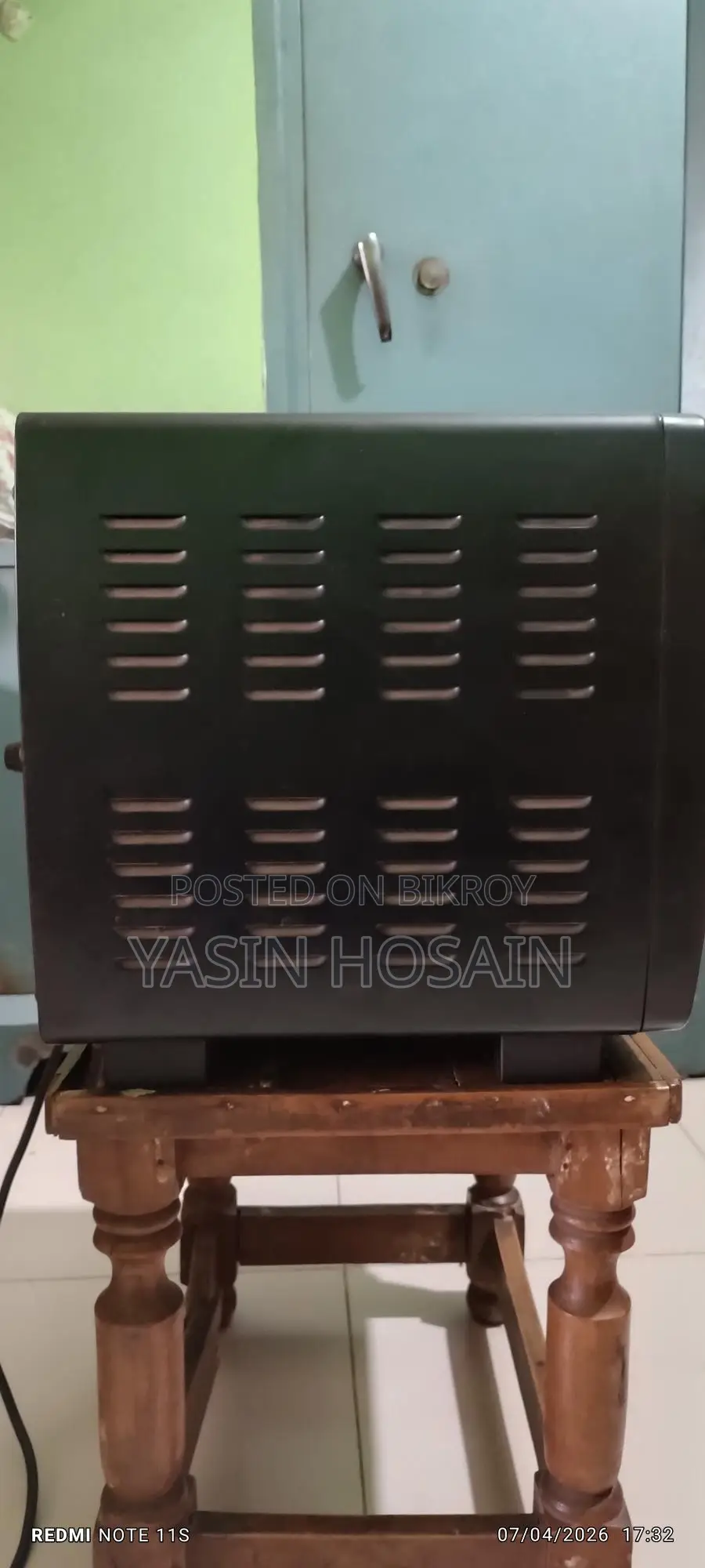 Electronic Oven
