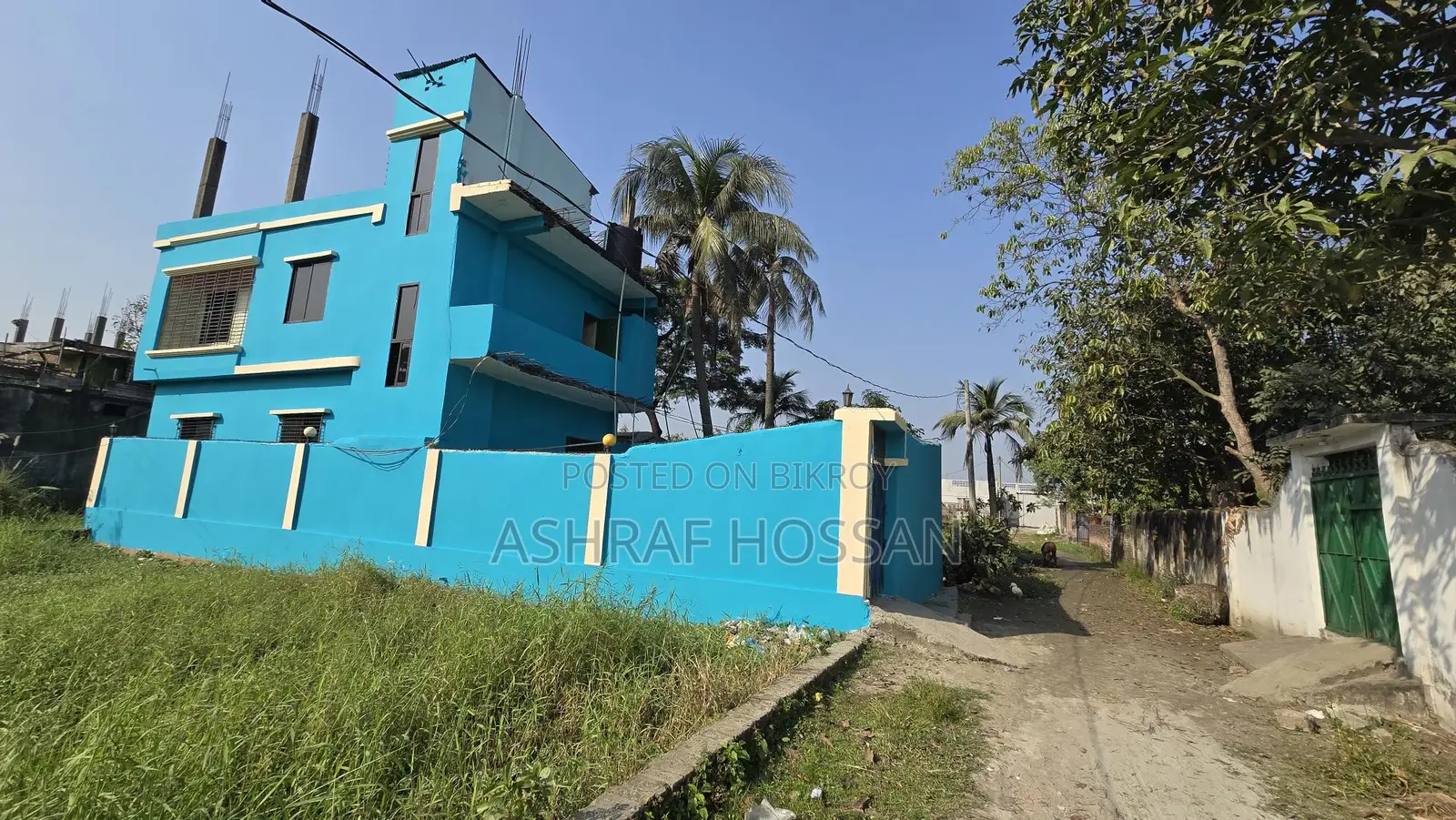2-Story House For Sale