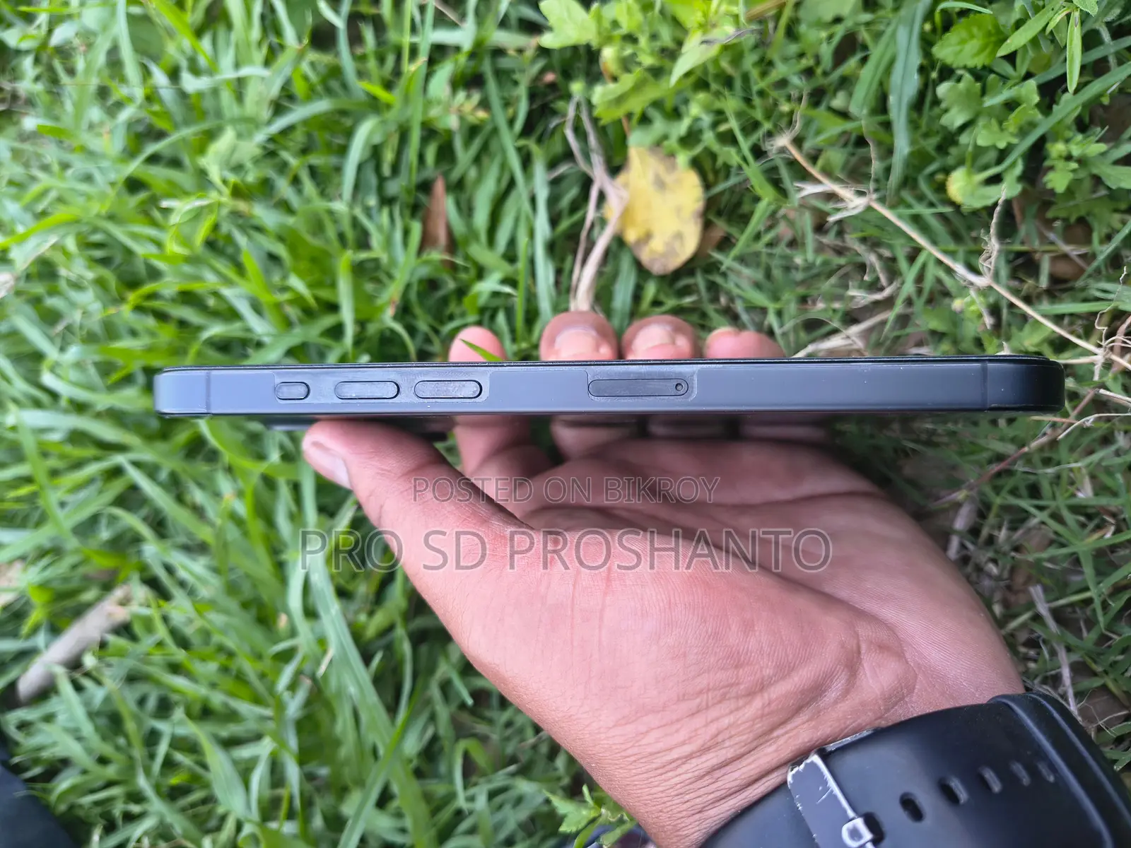 Apple iPhone 15 pro max . (Used)