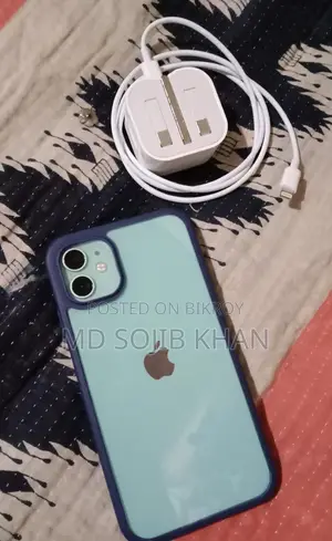 Apple iPhone 11 (Used)