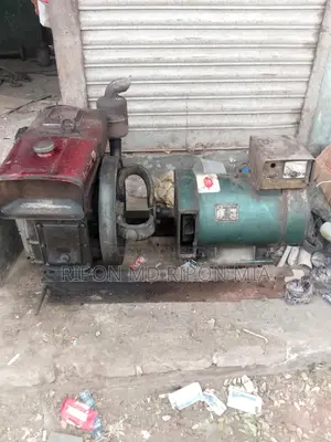 জেনারেটর