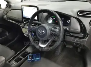 Toyota Aqua G 360 cam black 2021