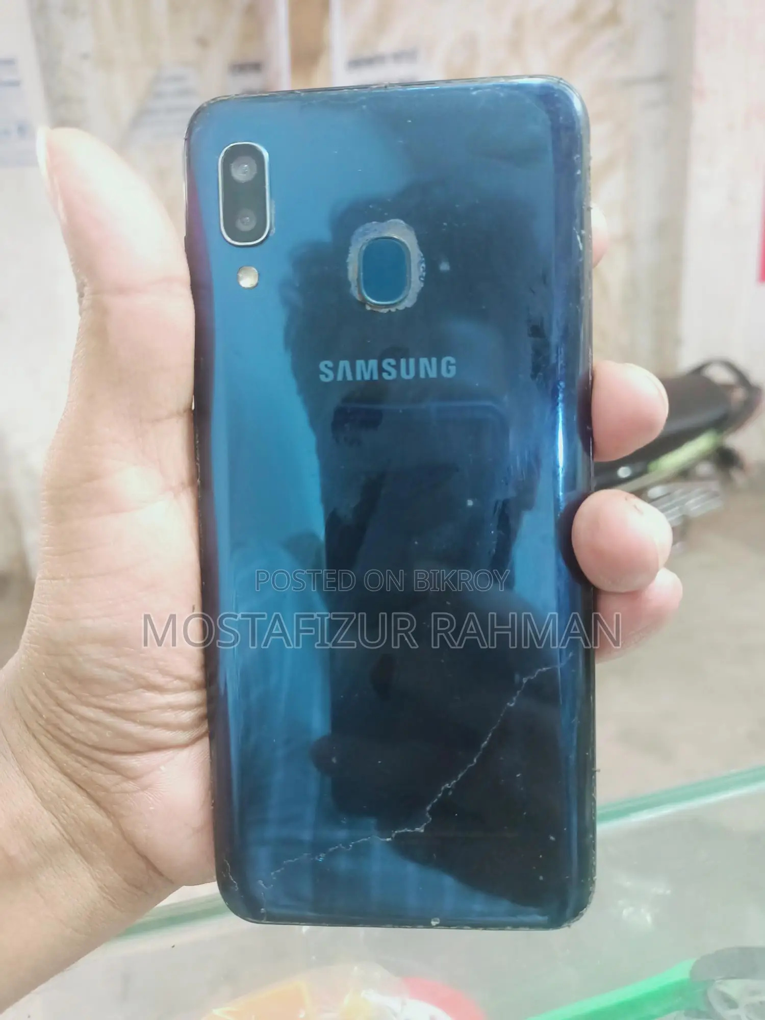 Samsung Galaxy A20 3+32 GB (Used)