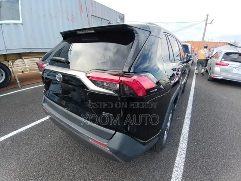 Toyota RAV4 G PKG PEARL HYBRID 2020