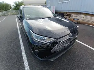Toyota RAV4 G PKG PEARL HYBRID 2020