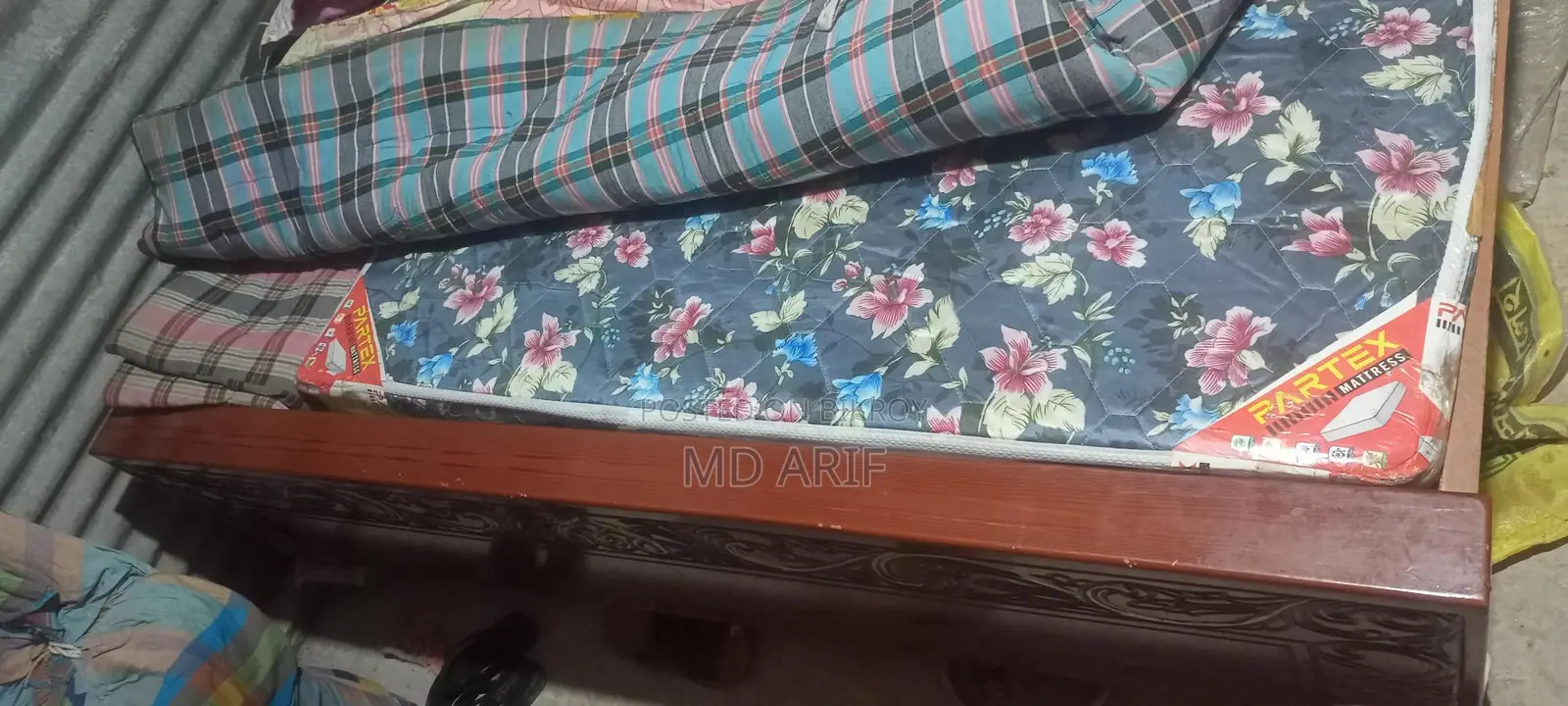 বেড বিক্রয়, মাত্র ২ মাস ব্যবহৃত
