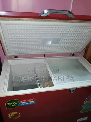 Refrigerator