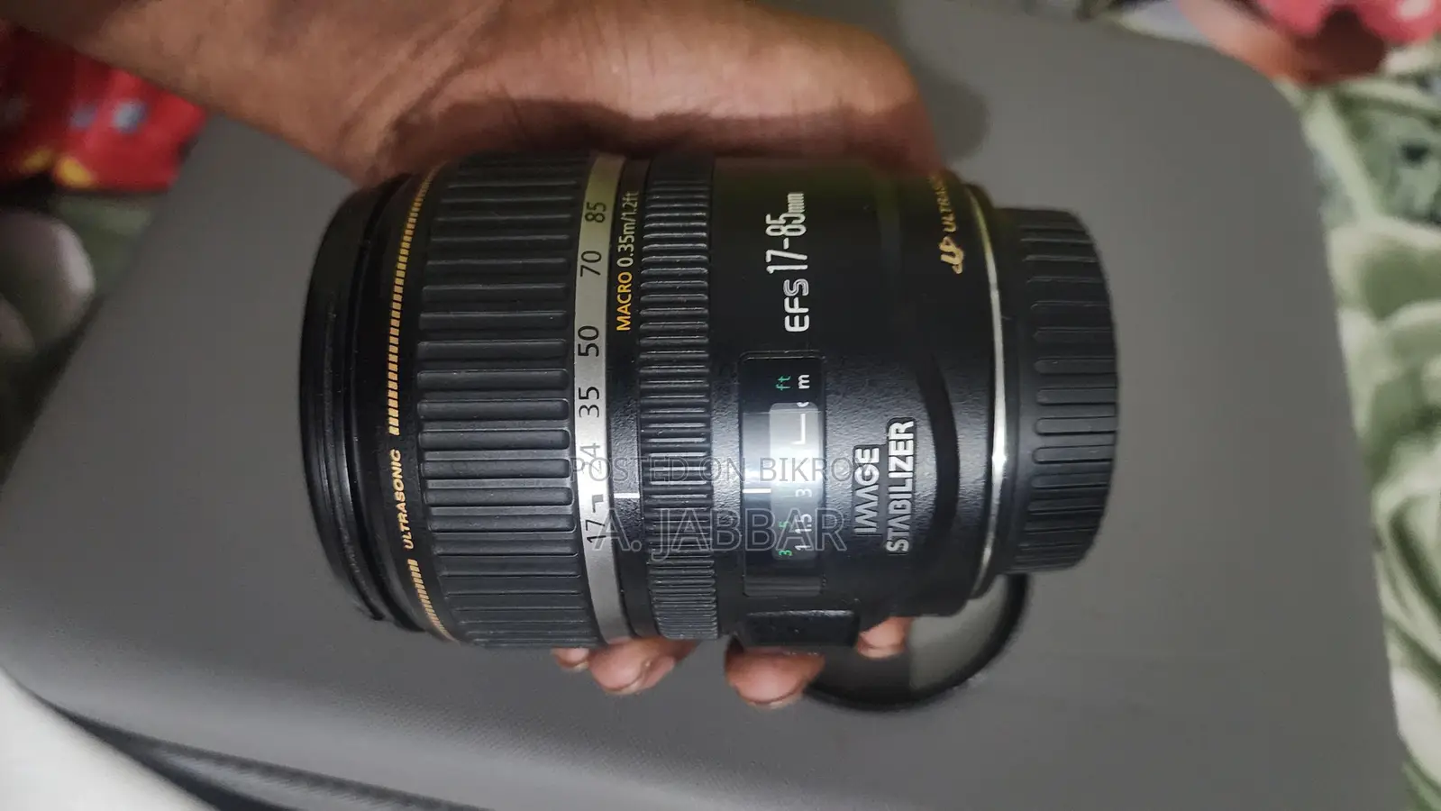 Canon Ef-s 17-85mm Lens