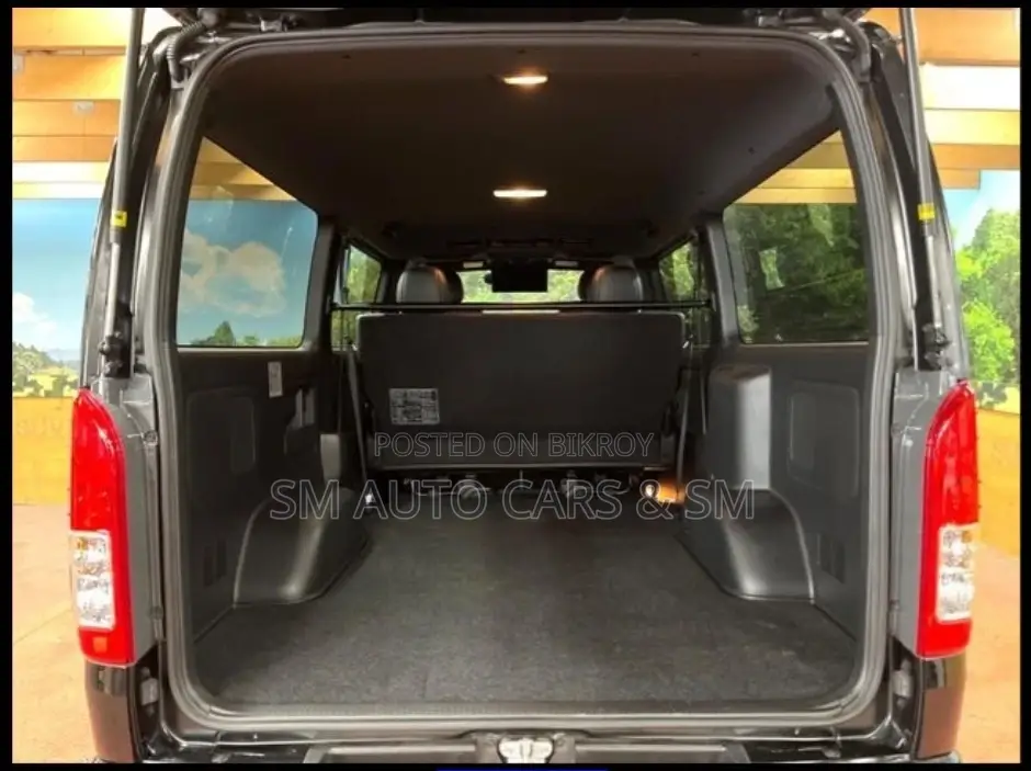 Toyota Hiace Super GL Dark Prime2 2022