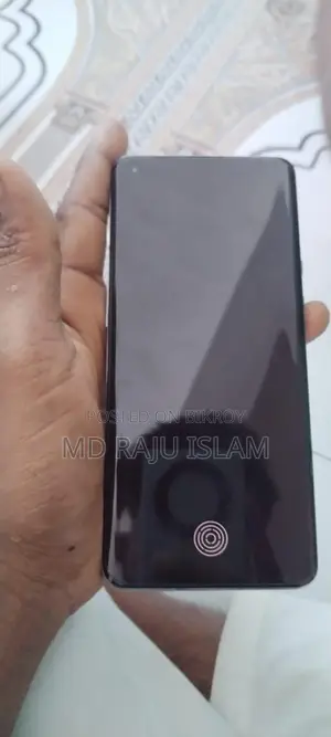 OnePlus 9 Pro (Used)