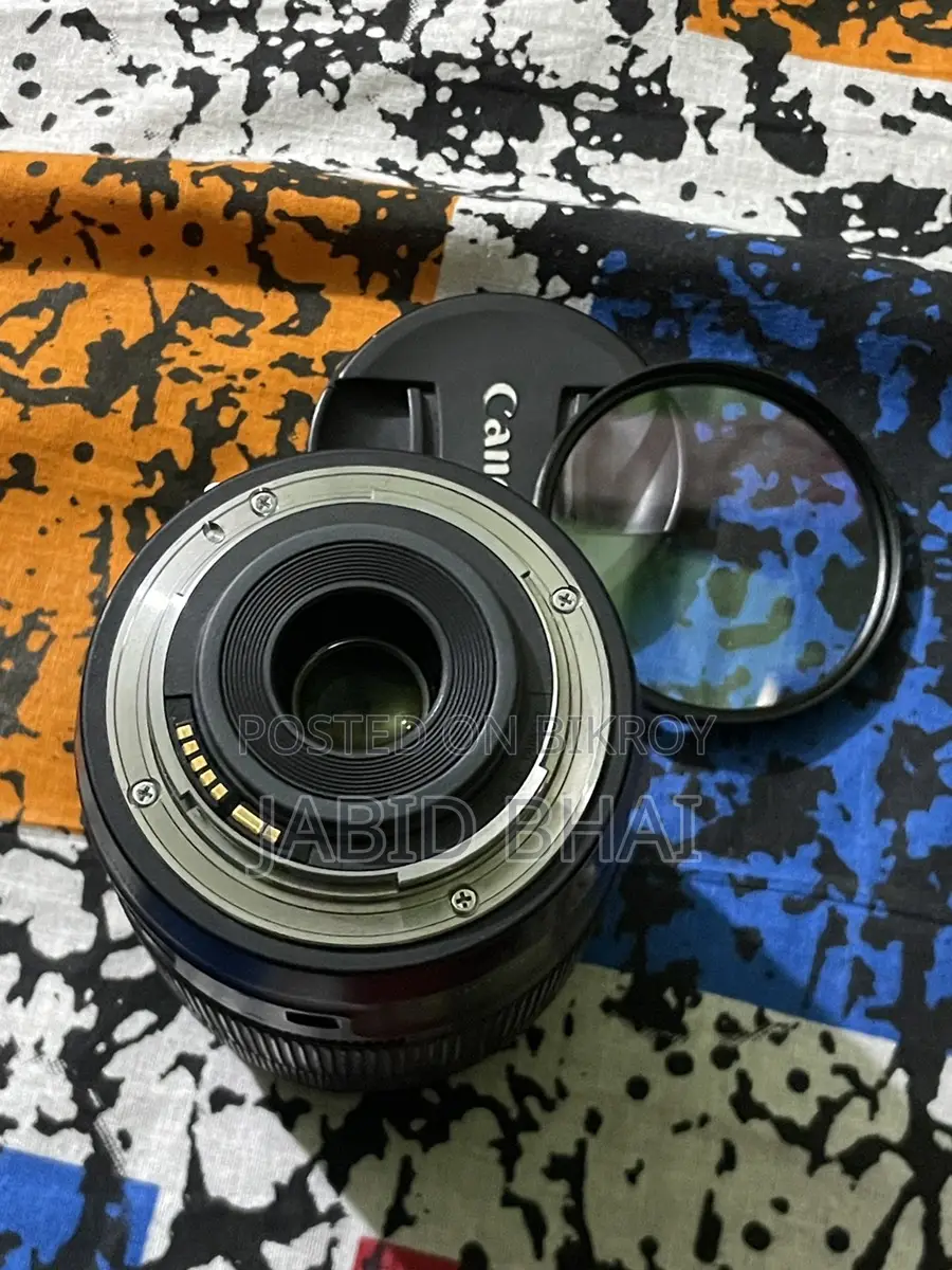 Canon 18-135mm USM Master Zoom Lens