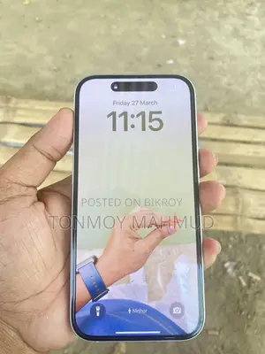 Apple iPhone 15 (Used)