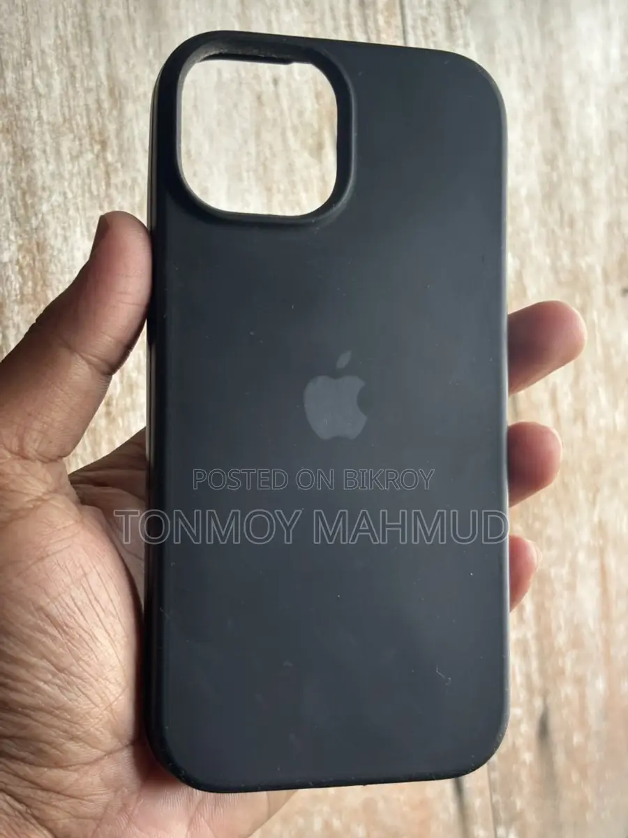 Apple iPhone 15 (Used)