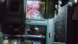 আমি,একটা,ইস্টের ছোকেছ,বিক্রি করবো