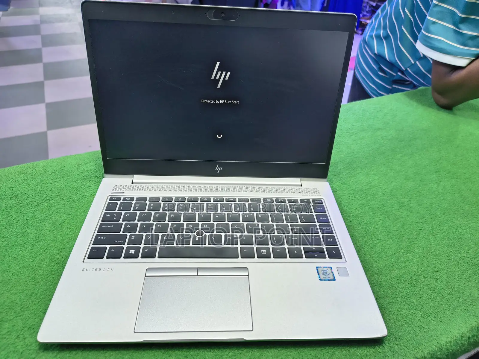 HP 840 G5 Intel Core i5 8th Gen: 256GB SSD / 8GB RAM