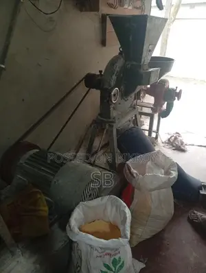 Rice Milling Machine with 20HP Motor and 37-Huller