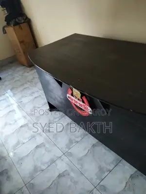 সেগুন কাঠের অফিস টেবিল