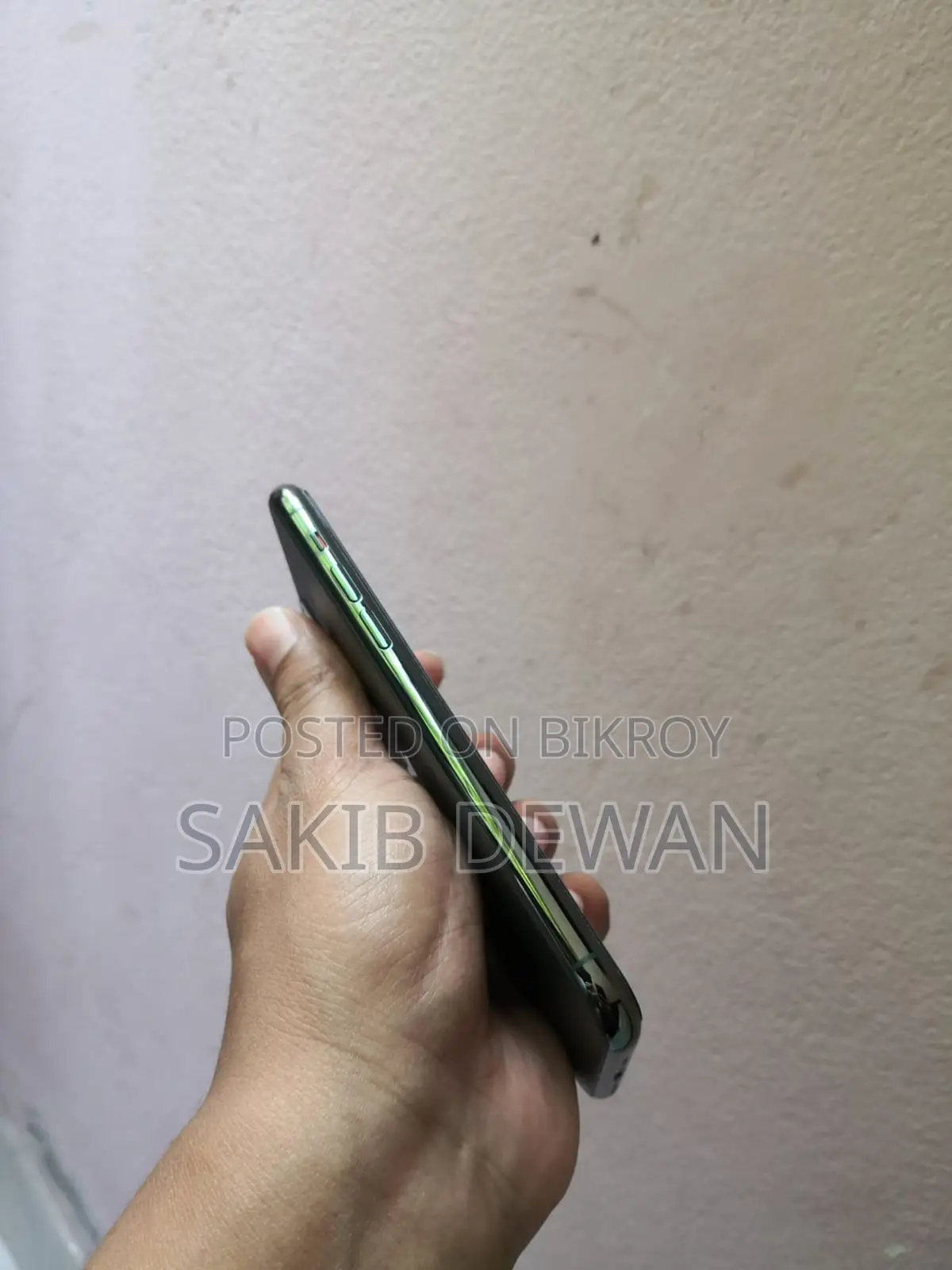 Apple iPhone 11 Pro 256GB (Used)