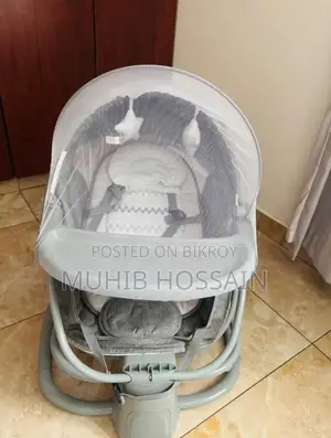 Mastela 4 in 1 Deluxe Baby Bassinet (Almost New)