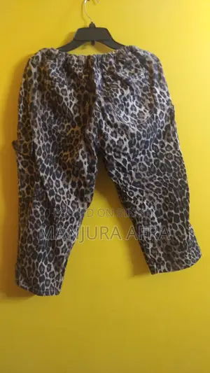 Short pant