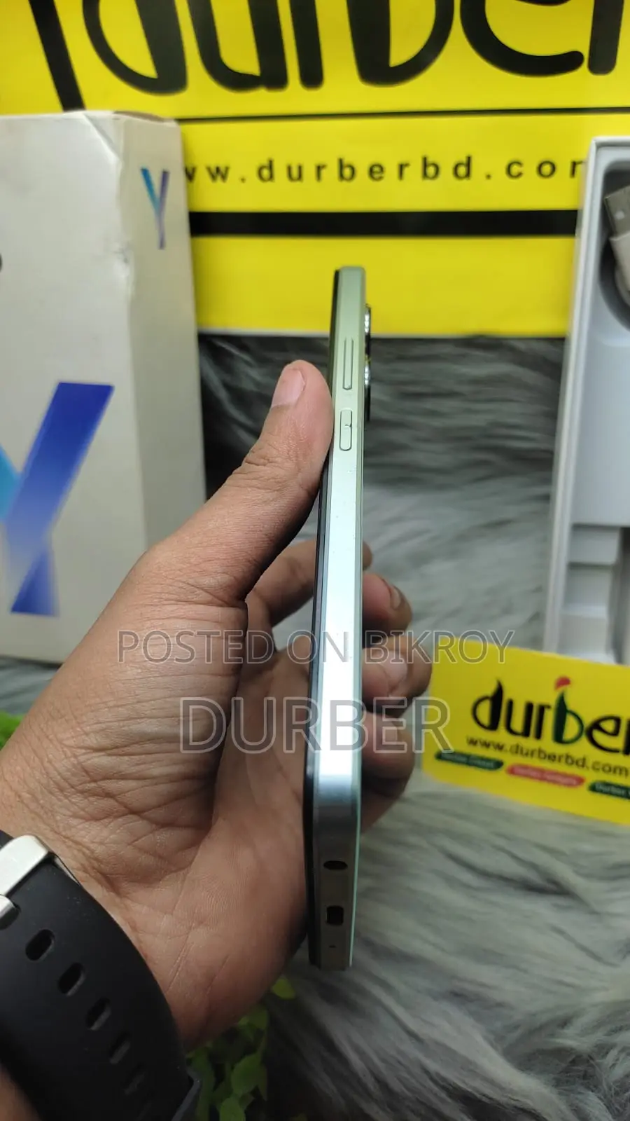 Vivo Y18 6/128 (Used)