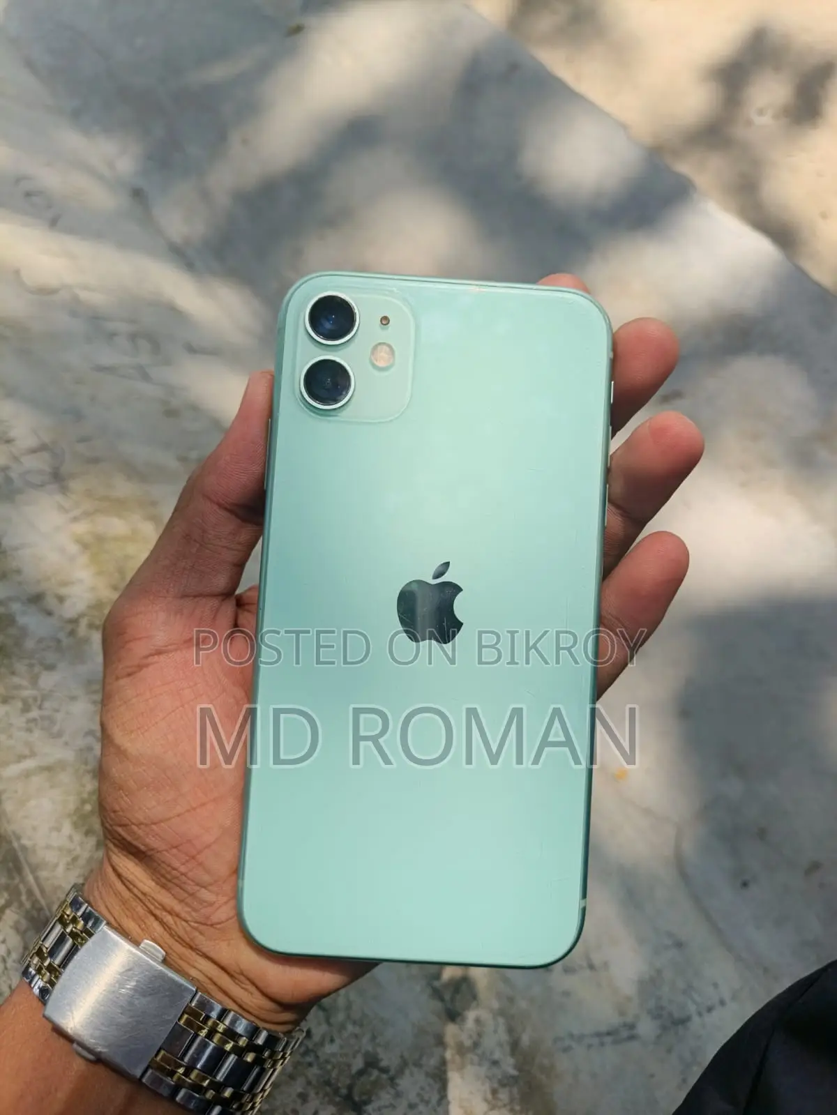 Apple iPhone 11 (Used)