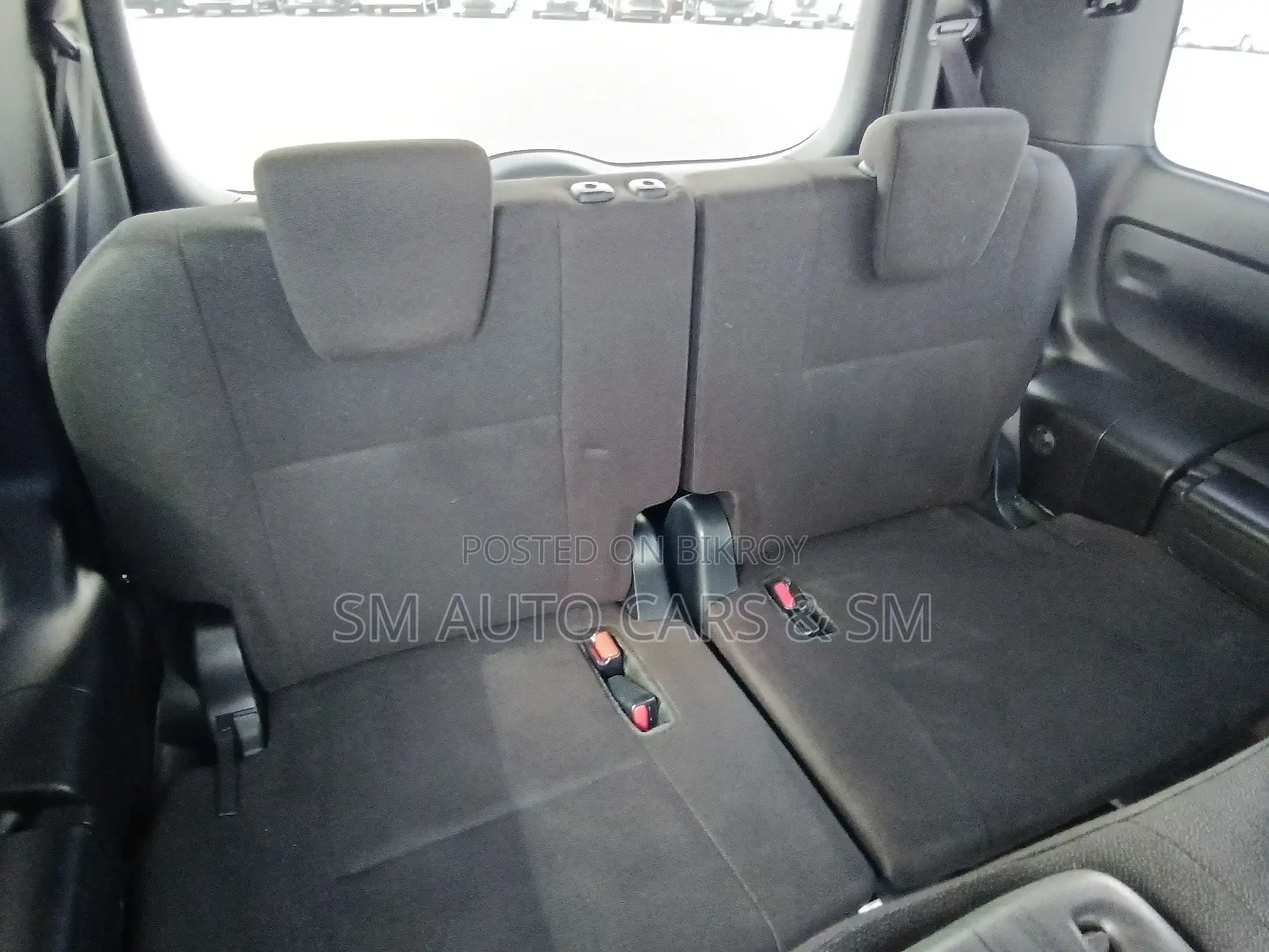 Toyota Esquire Non Hybrid Xi Pearl 2020