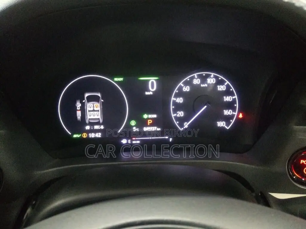 Honda Vezel E PLAY PACKAGE 2021