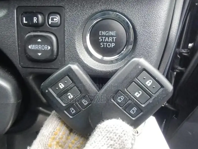 Toyota Hiace SUPER GL DARK PRIME 2021
