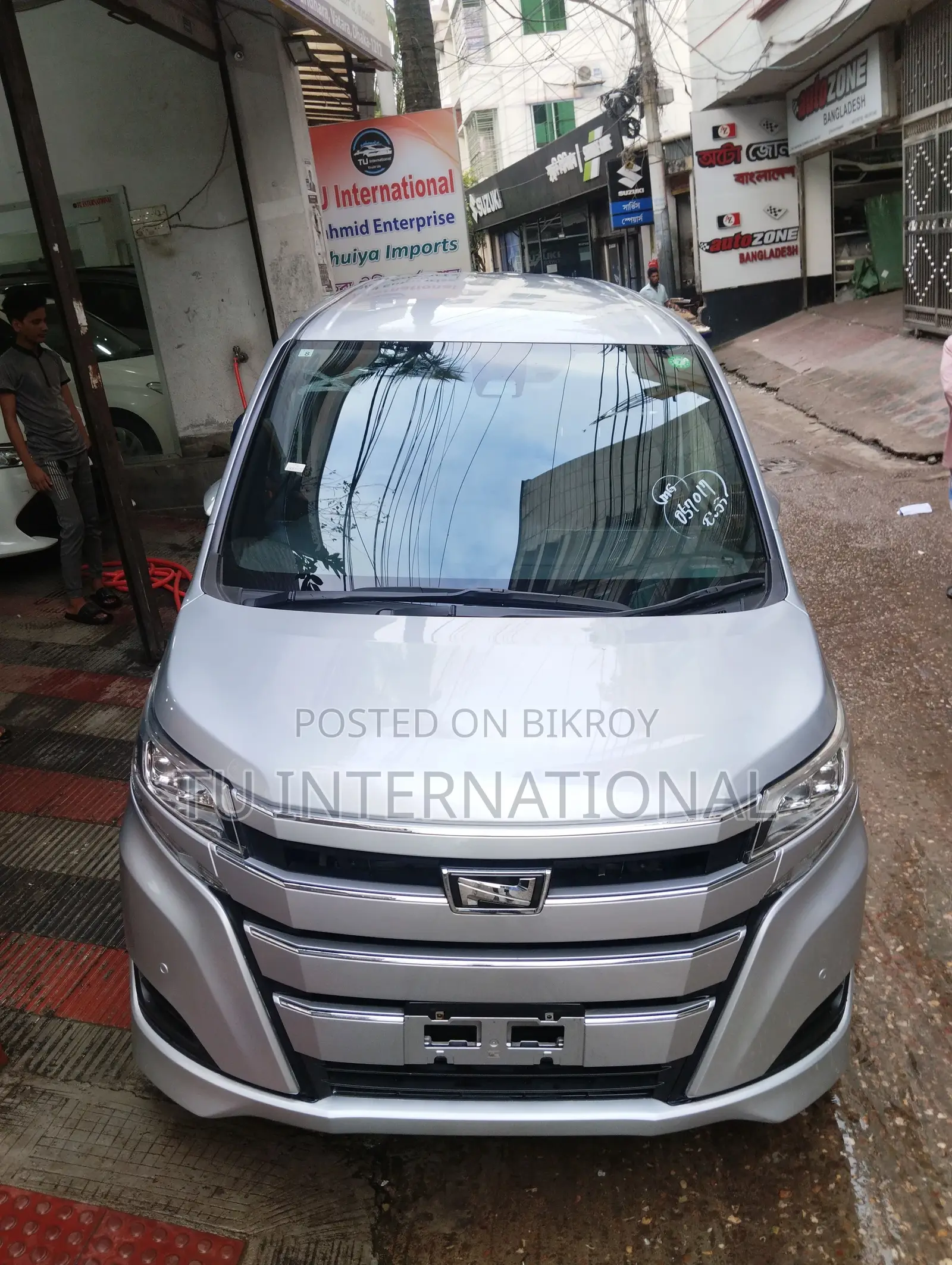 Toyota Noah Non-Hybrid Package 2021