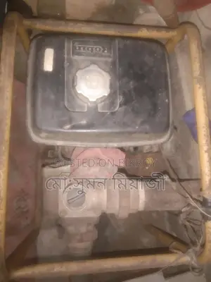 কৃষি খেতে পানি দেওয়ার তেলের মেশিন