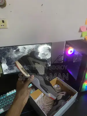 Jordan 4