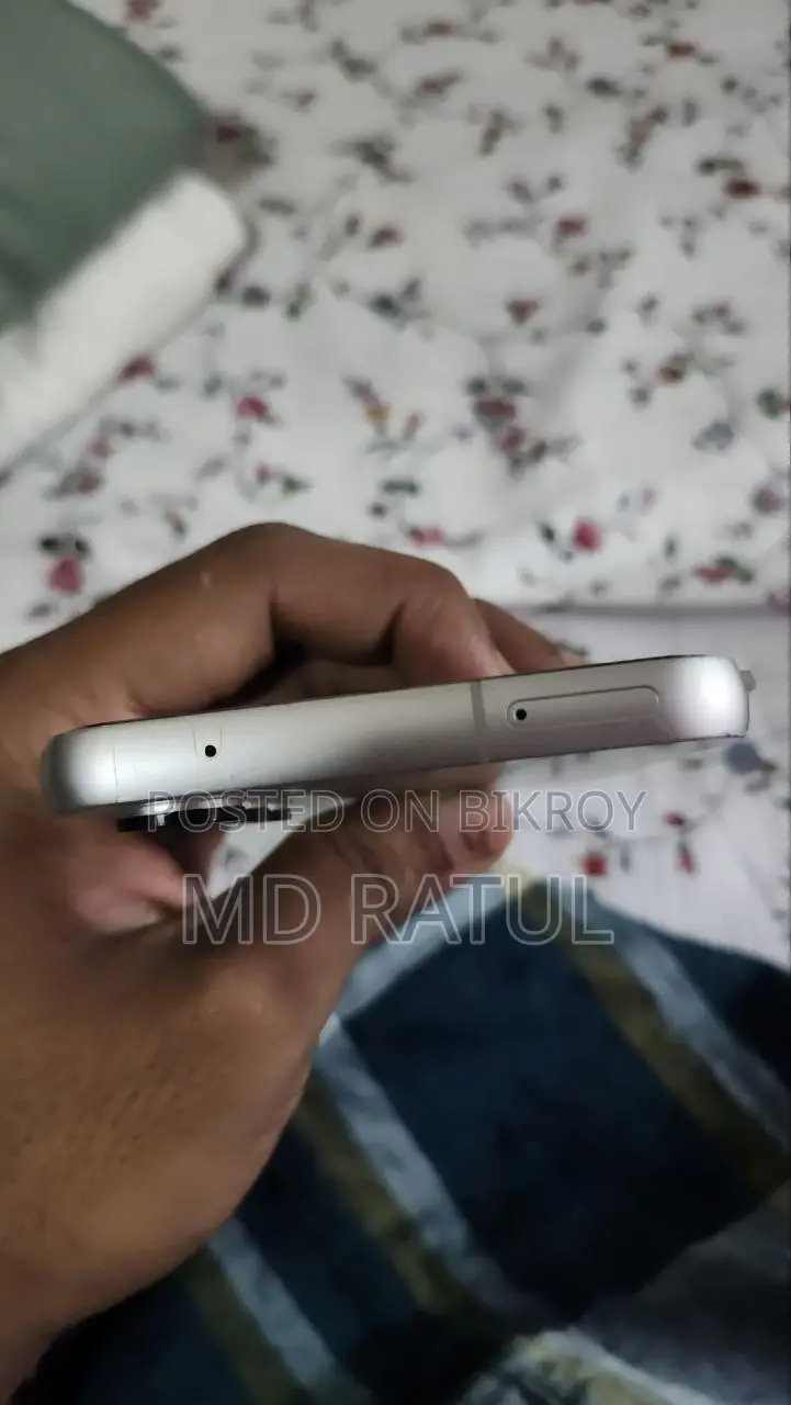 Samsung Galaxy S23 FE (Used)