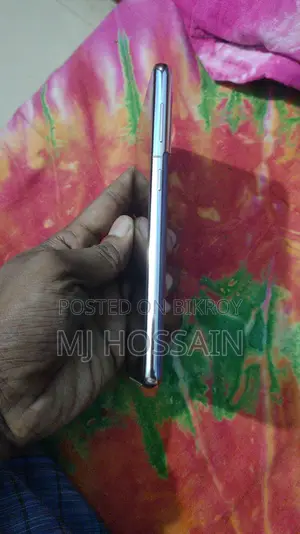 Samsung Galaxy S21 5G (Used)
