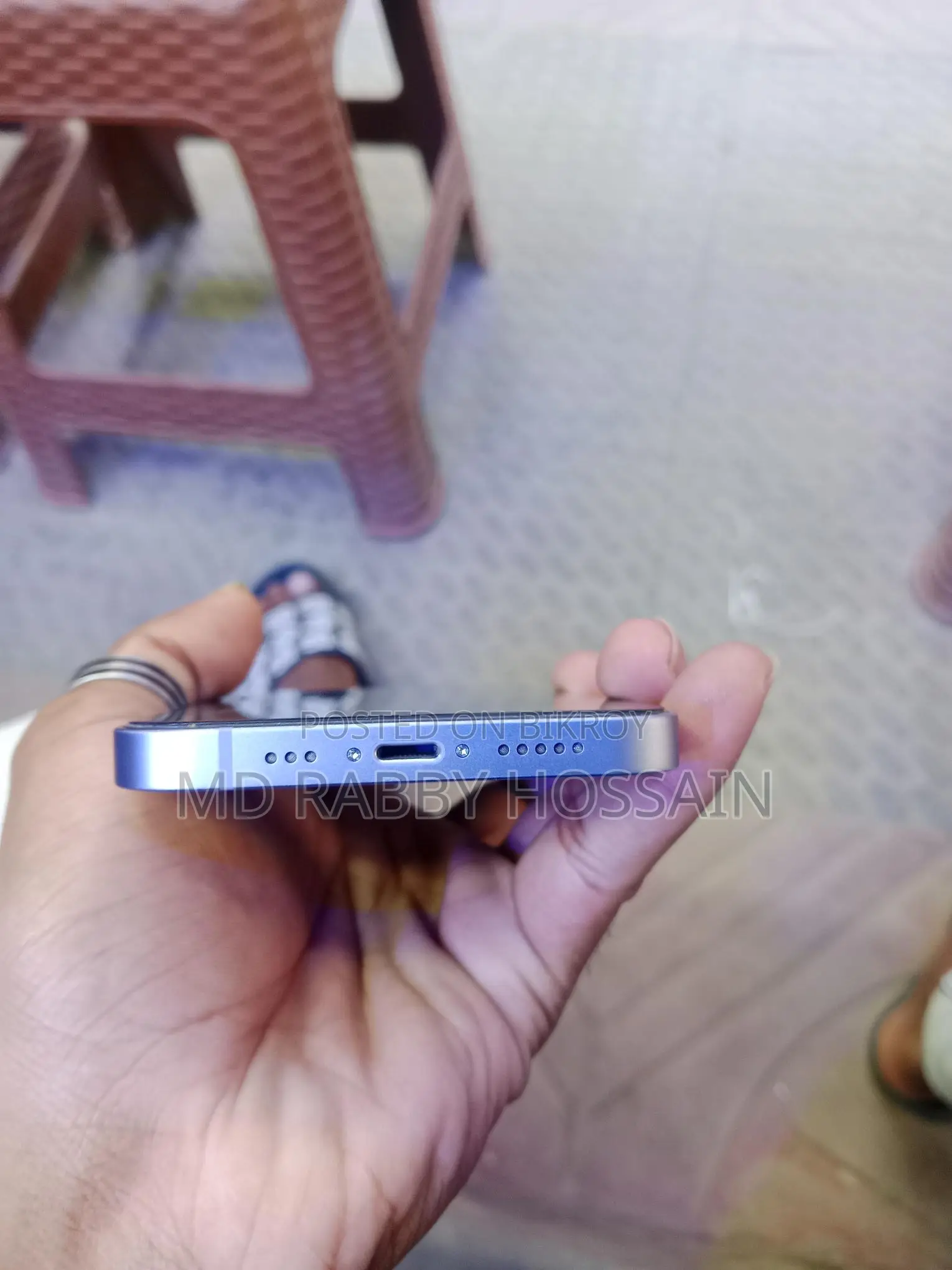 Apple iPhone 12 (Used)