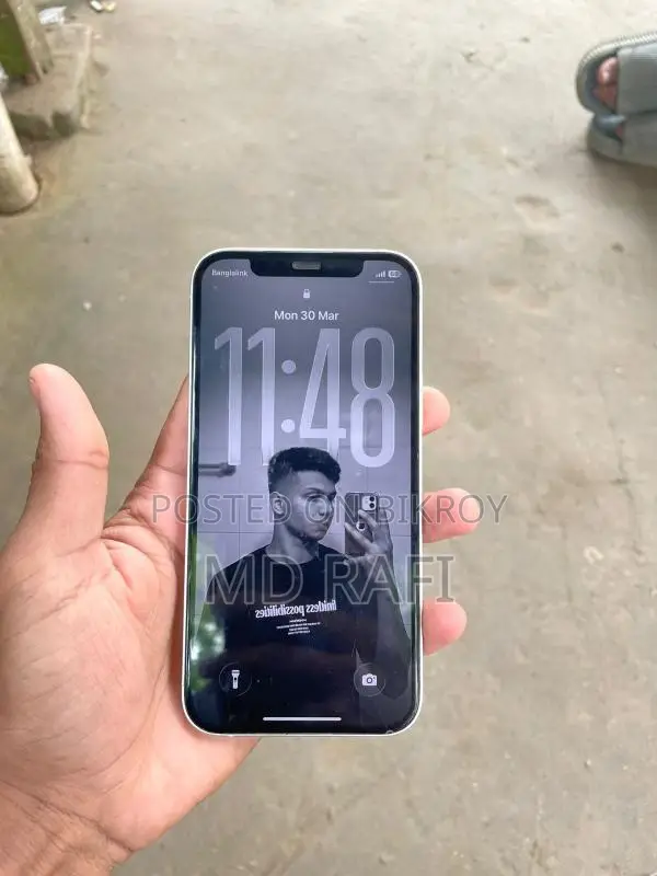 Apple iPhone 12 . (Used)