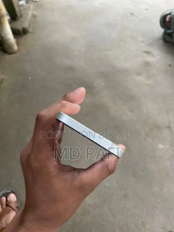 Apple iPhone 12 . (Used)