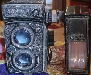 Yashica Mat-124 G Tlr Camera