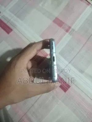 OnePlus 9R (Used)