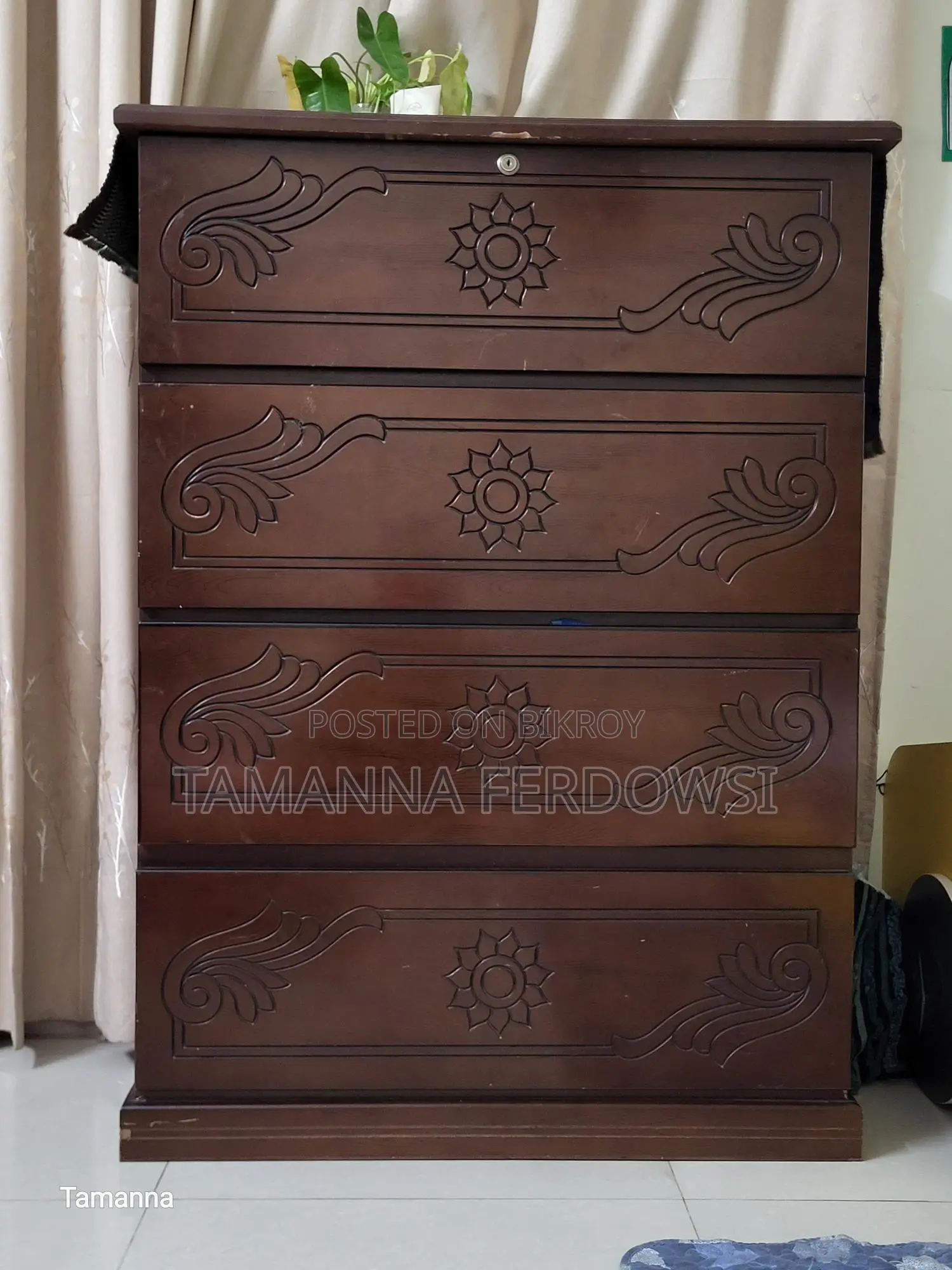 Chest of Drawers