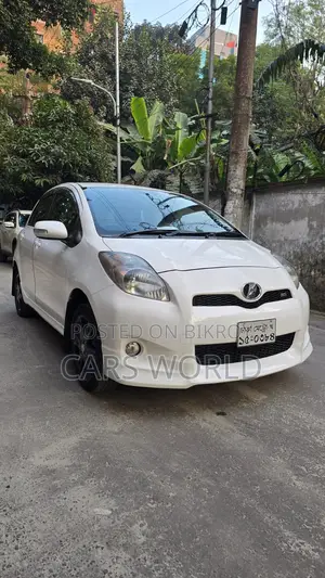 Toyota Vitz পুশ স্টার্ট ২০০৯