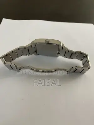 Gucci watch for sell.