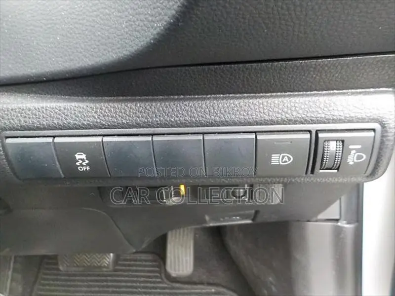 Toyota Corolla WXB Pearl 2021